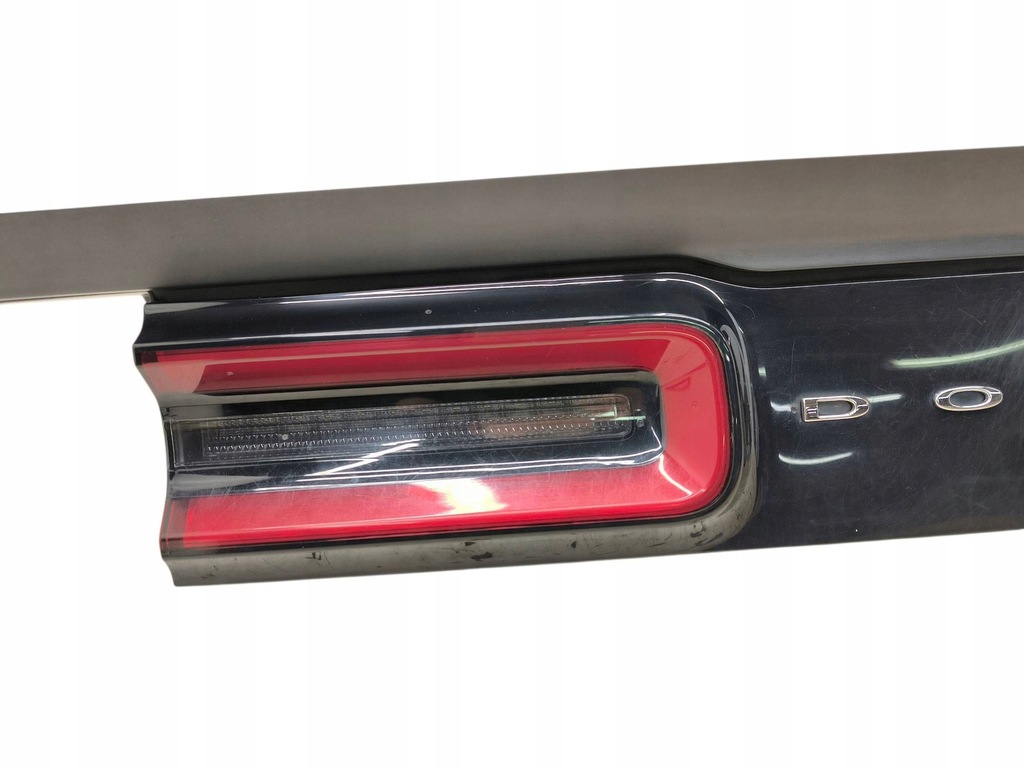 фото №6, Лампа задняя w крышка багажника задняя dodge challenger 68404882aa