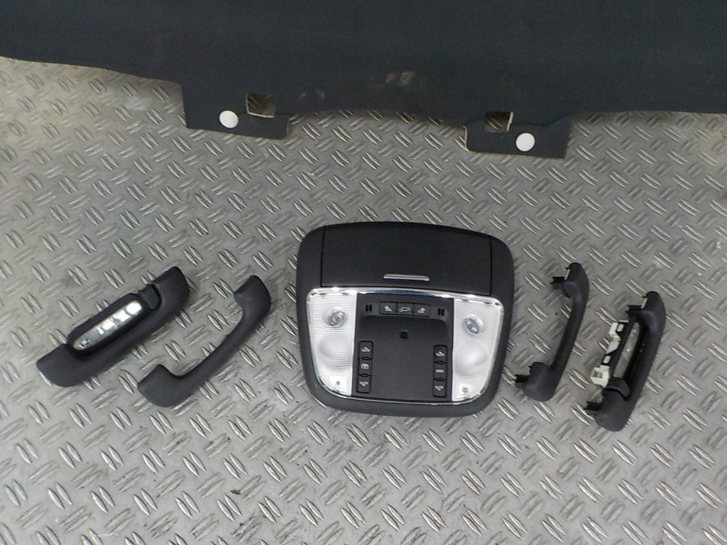 фото №2, Grand cherokee wk2 стеля панорама