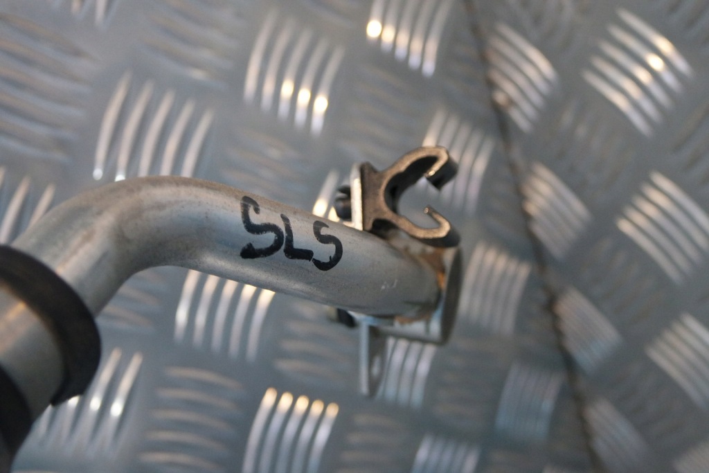 фото №2, Шланг труба оливи mercedes sls w197 a1590100170