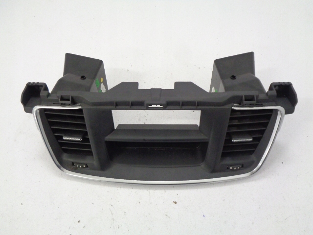 фото №1, Peugeot 508 панель кондиционера