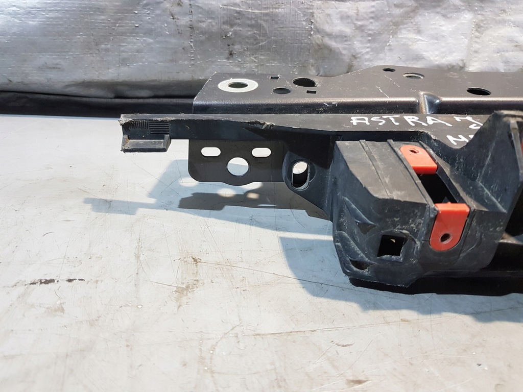 фото №9, Opel astra j lift защита верхний поперечина передний 13264477 + замок капот