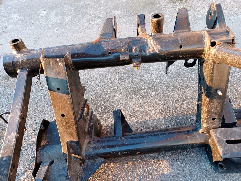 фото №7, Подрамник подрамник задняя aston martin db9 volante