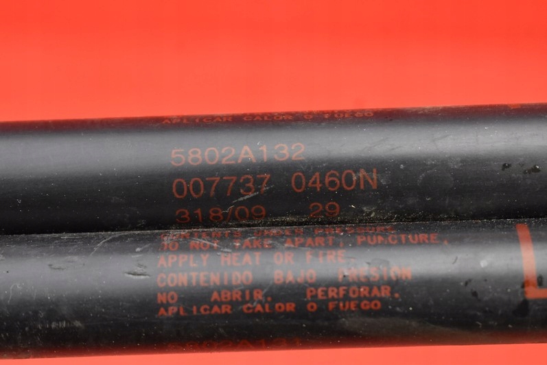 фото №7, Привід амортизатори кришки 5802a131 5802a132 mitsubishi lancer 8 viii 5d hb