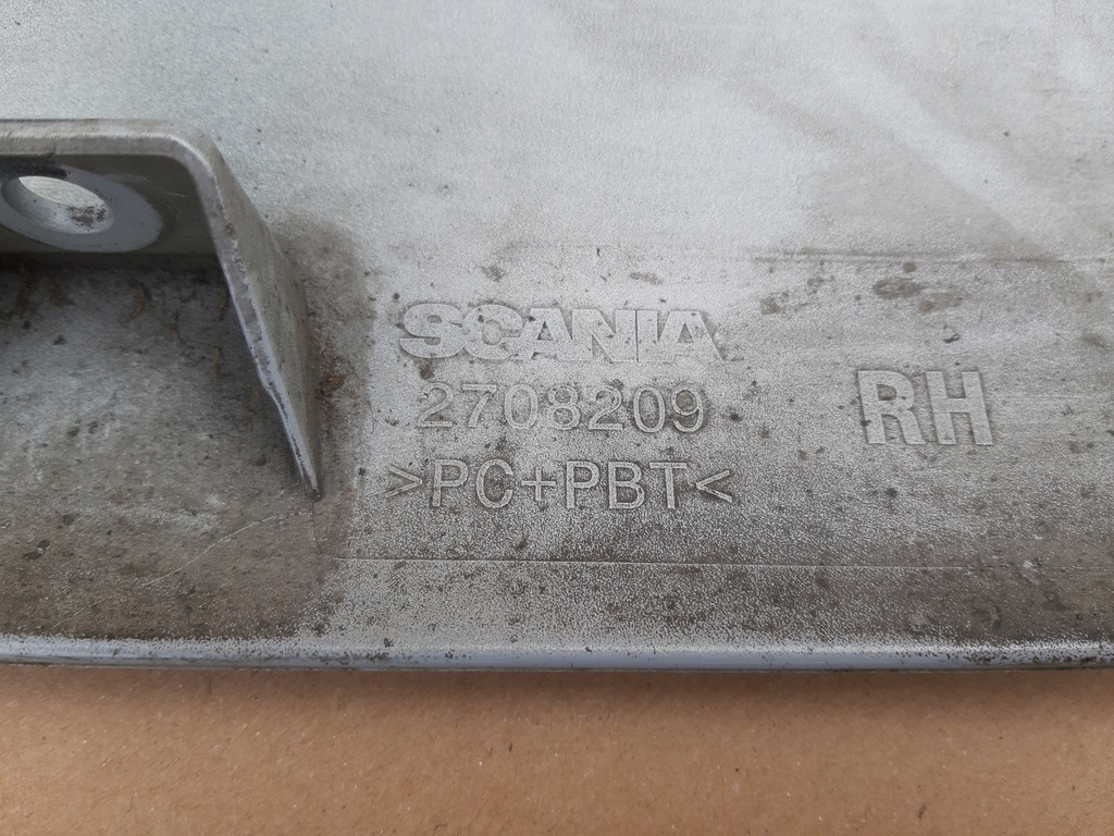 фото №6, Scania r s молдинг крила захист права banan 2708209