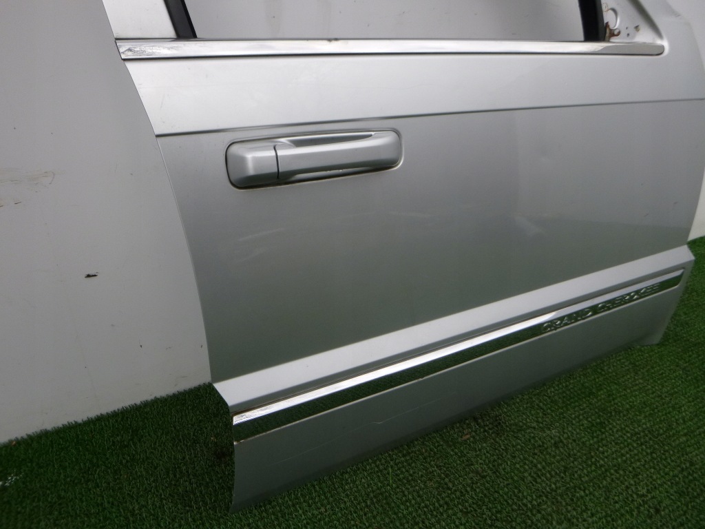 фото №3, Jeep cherokee wk 05-10 дверь передние правое перед