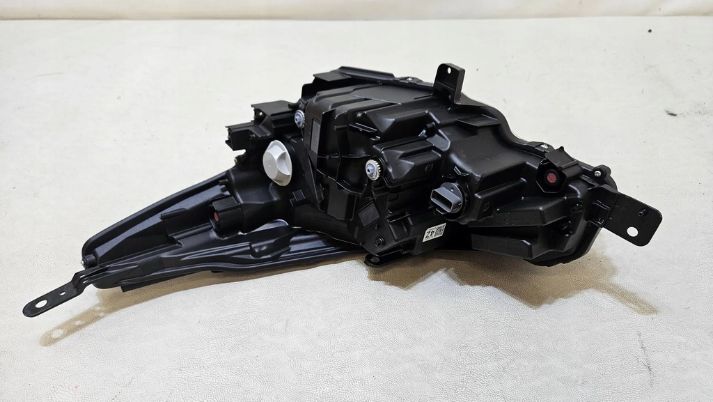 фото №2, Лампа перед передняя правая subaru xv crosstrek full led