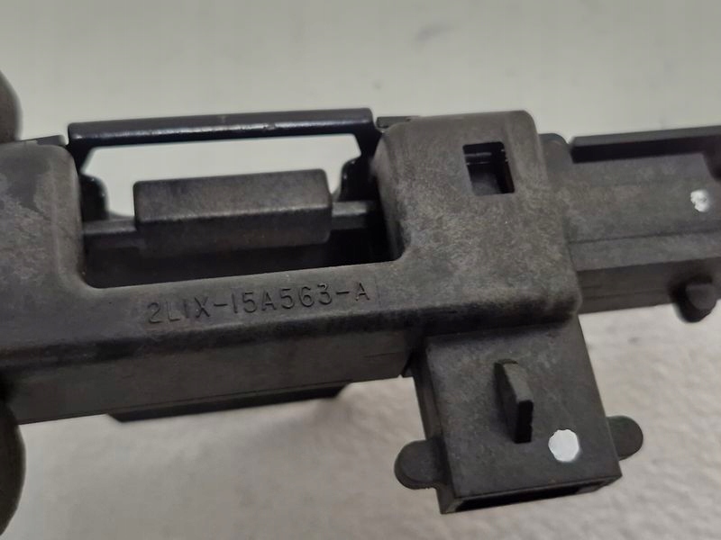 фото №6, Lincoln navigator 2 ii лампа бардачка освітлення 2l1x-15a563-a