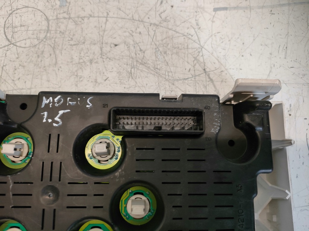 фото №6, Renault modus 1.5 dci счетчик приборы 8200418023