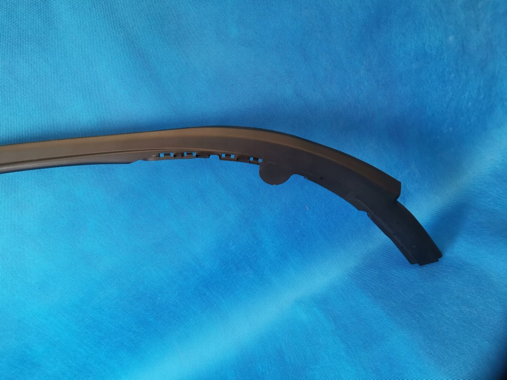 фото №3, Bmw 5 er g31 touring 2018 r 520d прокладка рамка молдинг дверь левый перед