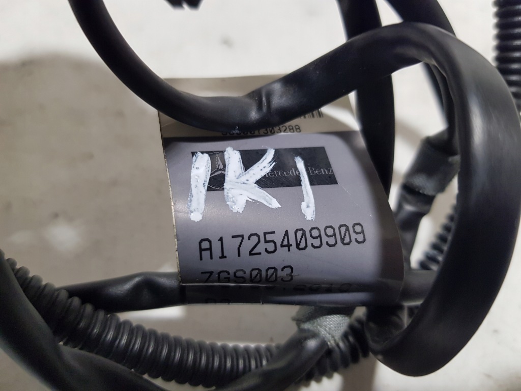 Джгут скло задній задній дах mercedes slk r172 w172 a1725409909 Оригінал