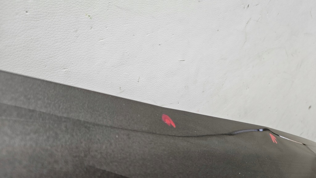 Крила правий перед передній tesla model x оригінал в Україні