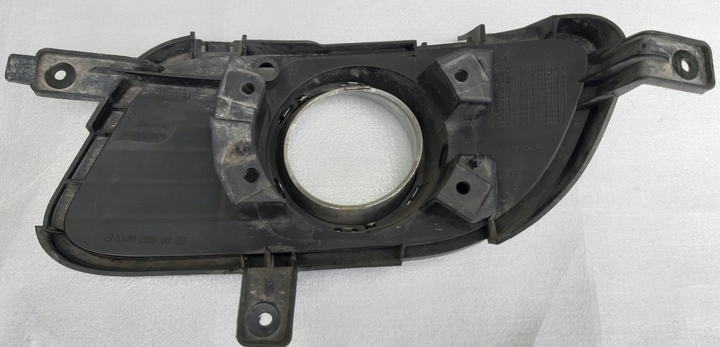 фото №10, Mercedes a169 w169 решётка бампер перед правая ładn