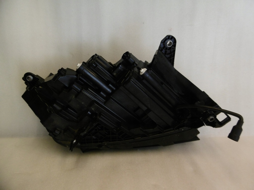 фото №10, Skoda enyaq 5lb full led лампа передня ліва