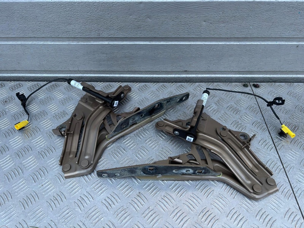 фото №1, Lucid air петли капот перед петля левый правый патроны