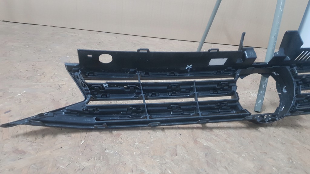 фото №14, Vw touran 5ta решітка радіатора решітка радіатора передня перед