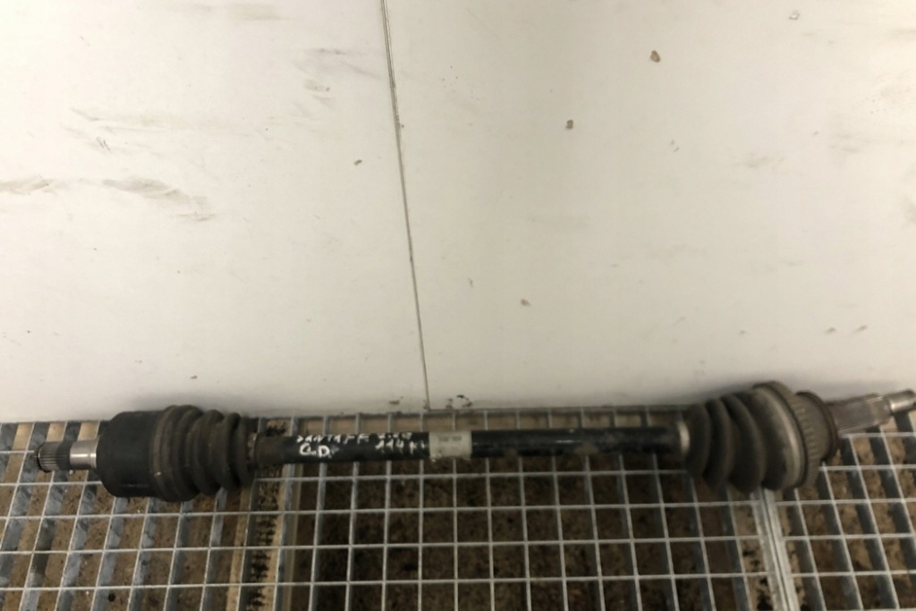 фото №7, Półośka задня права hyundai santa fé ii cm 496002b010 2.2l дизель 114kw