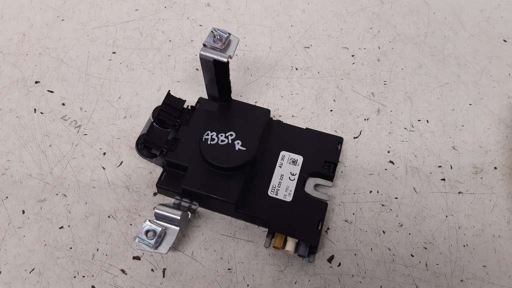 фото №1, Усилитель радио 8p0035225 audi a3 8p