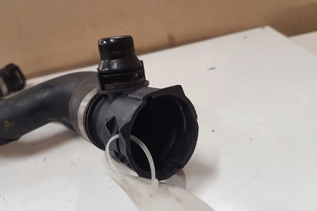 фото №6, Труба охолодження bmw 3 e90 8511623 2.0l дизель 2011