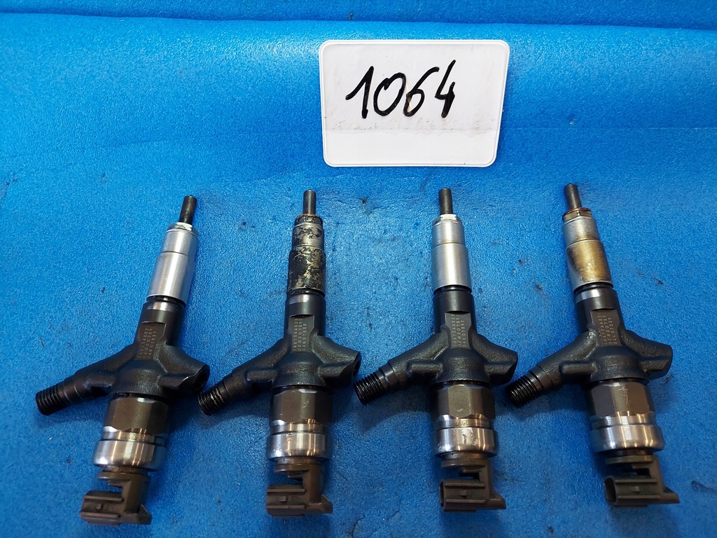 фото №1, Форсунки forester iii 2.0 td 16613aa020 denso