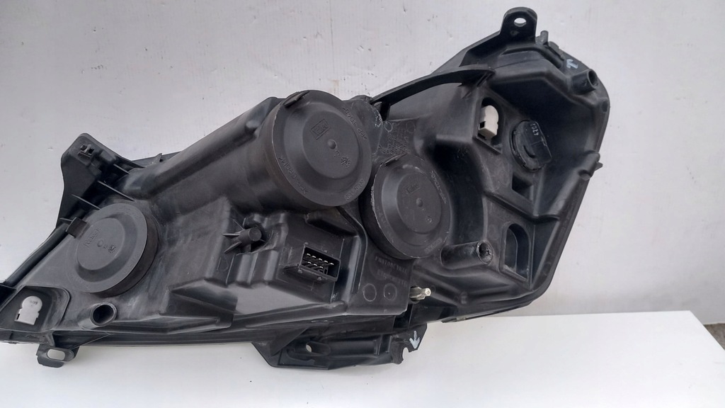 фото №10, Peugeot expert ii scudo jumpy 06r- лампа фара перед права anglik