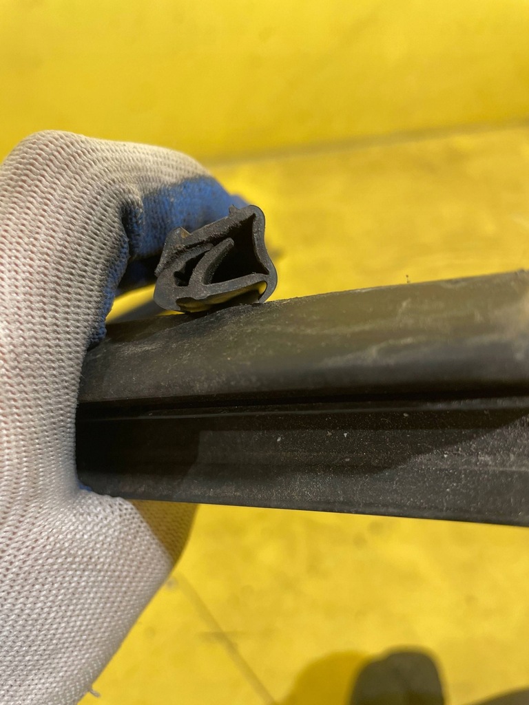 фото №7, Renault modus прокладка скло/ двері лівий задня