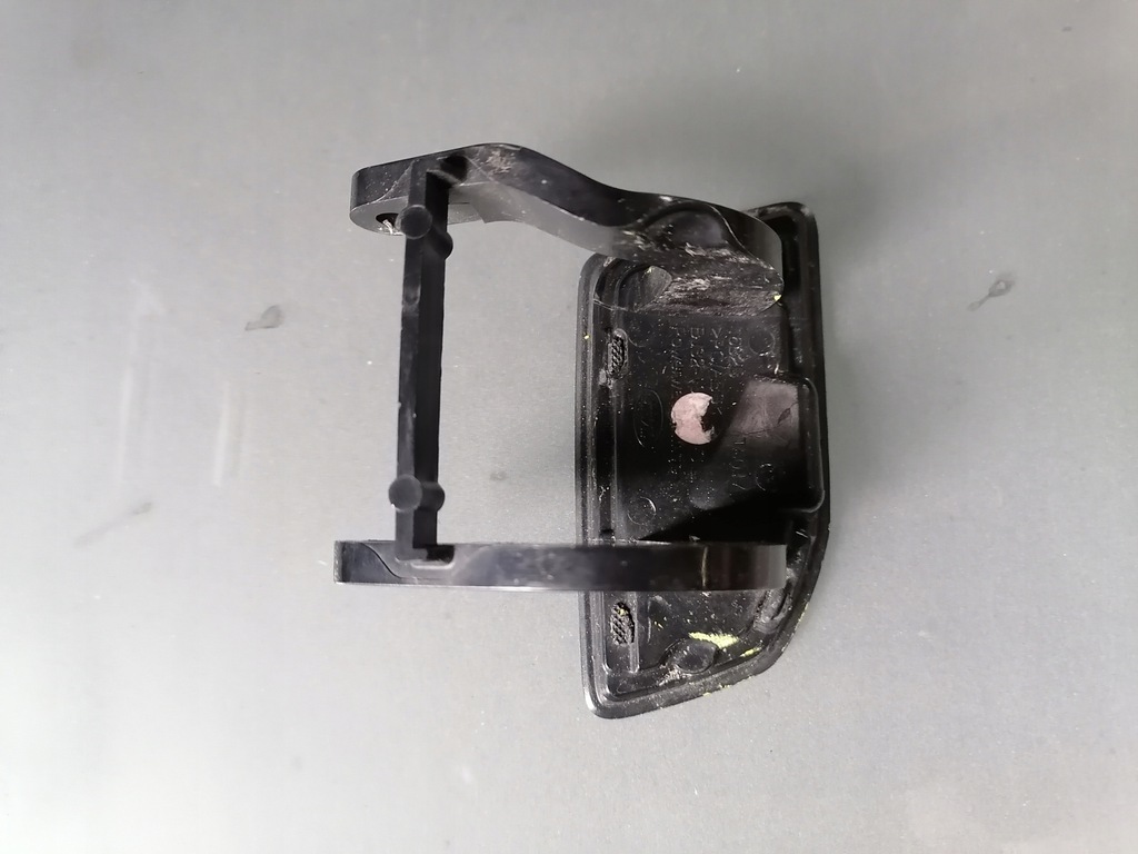 фото №3, Заглушка распылителя левая lub правая evoque bj32