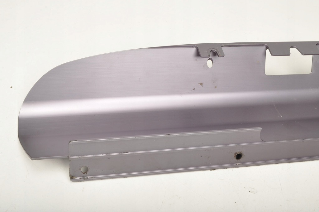 фото №12, Aston martin db9 защита кромка багажника