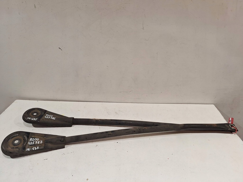 фото №1, Кронштейн подрамник 8200425787 8200425786 renault trafic iii vivaro b 14-