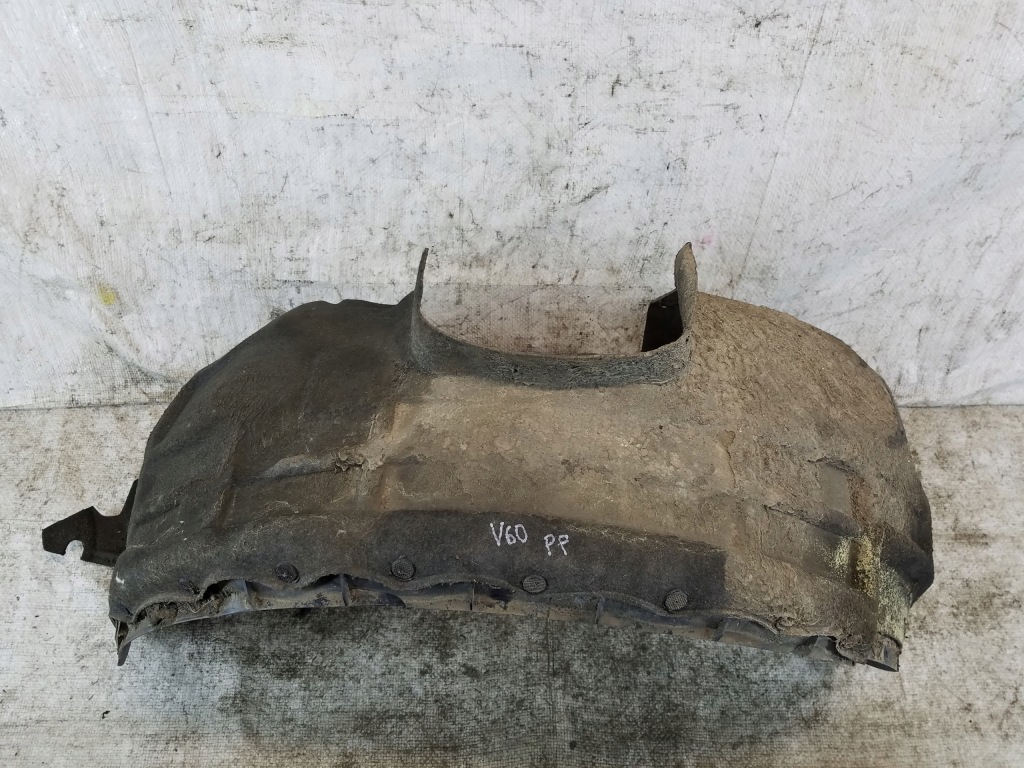 Купити Підкрилок перед праве volvo s60 ii v60