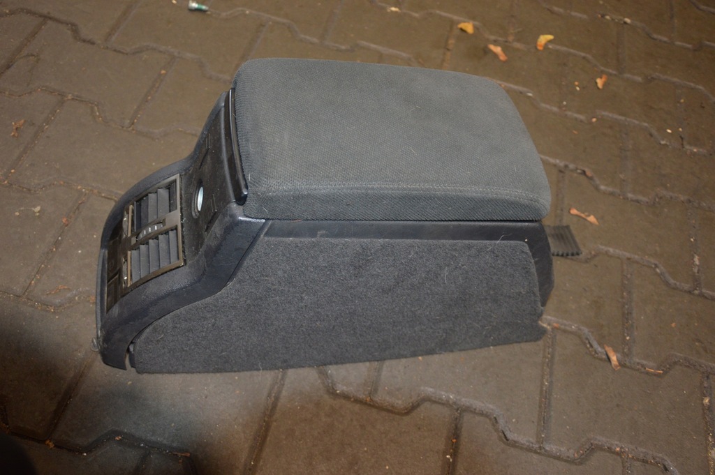 фото №1, Skoda superb i підлокітник