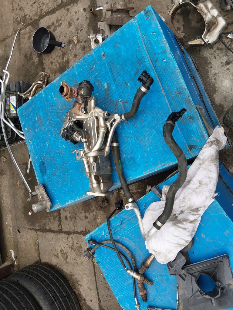 Bmw f10 f11 f20 f30 радіатор радіатор клапан egr 8596445 8513132 Київ