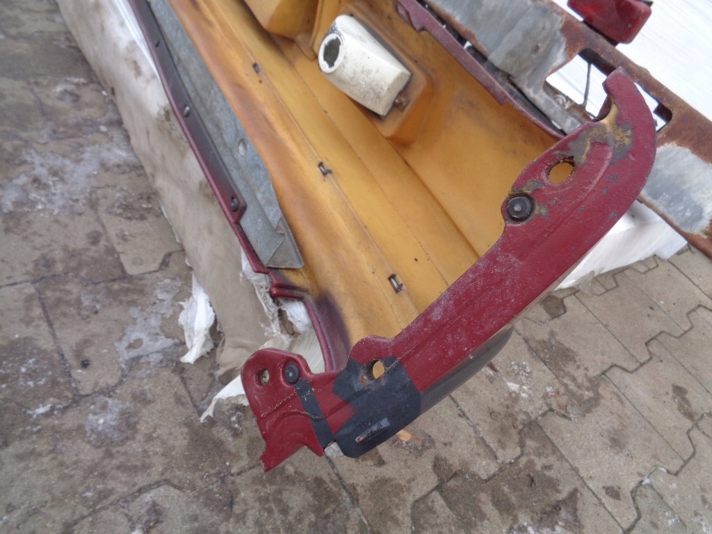 фото №11, Бампер задняя задний chrysler le baron cabrio 88r