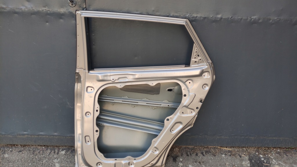 фото №5, Hyundai tucson ii дверь правый задняя