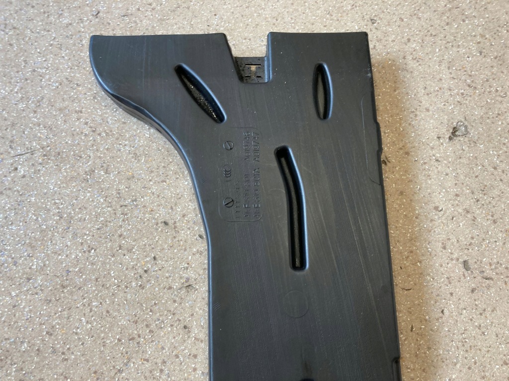 Купить Канал обдув левая сторона audi e-tron 4ke819801