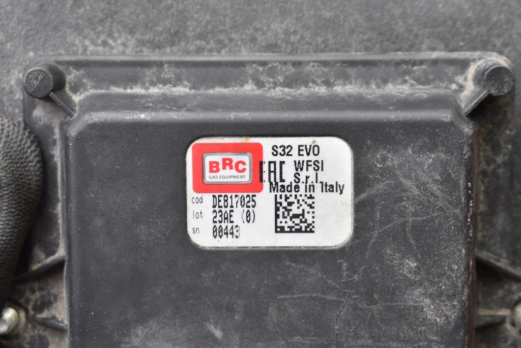 фото №5, Жгут двигателя молдинг впрыскная 82121-0u680-a toyota yaris cross 1.5 vvt-ie