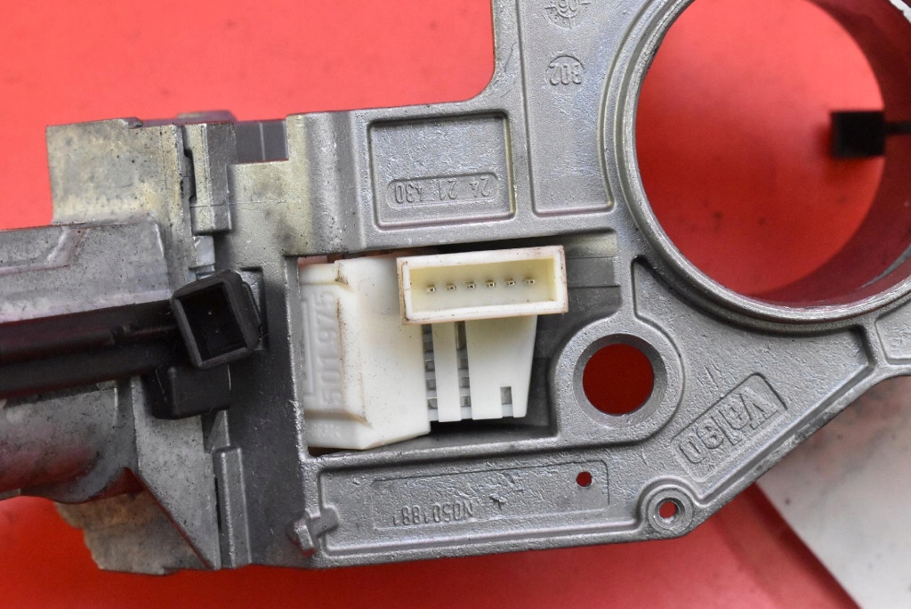 фото №9, Замок зажигания ключ 2421430 opel astra 3 iii h 1.6 16v 105 km 98-09