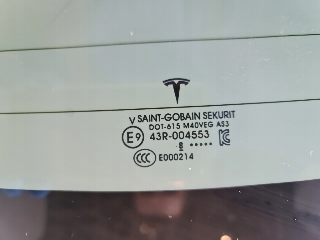 Tesla model x 2015- стекло задняя крышки 1075024-01-e Доставка