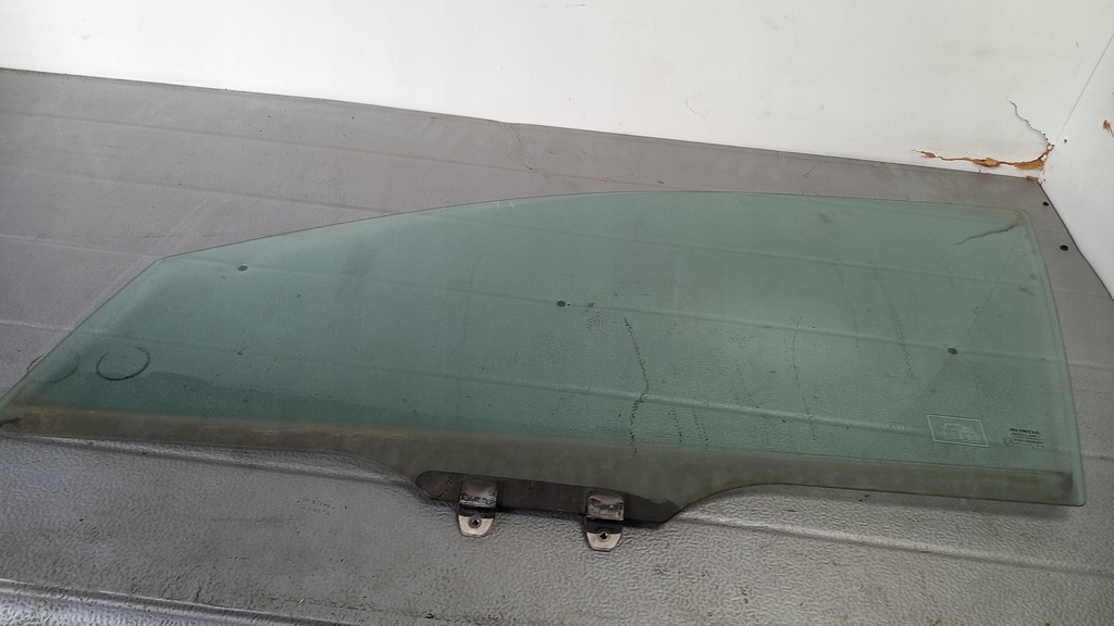 фото №1, Стекло левая перед honda civic vii 03r