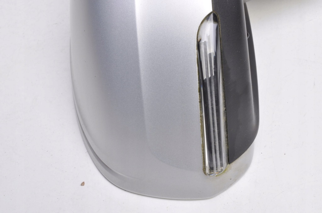 Volvo xc60 ii дзеркало праве електричний 14 pin r-design Зі Шроту