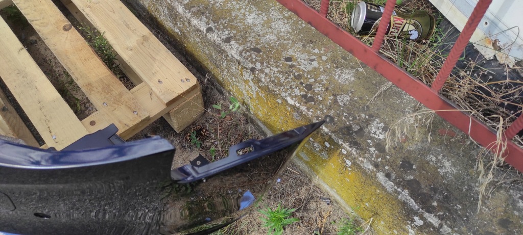 Бампер перед audi a4 b8 lift ксенон pdc ly9t Цена