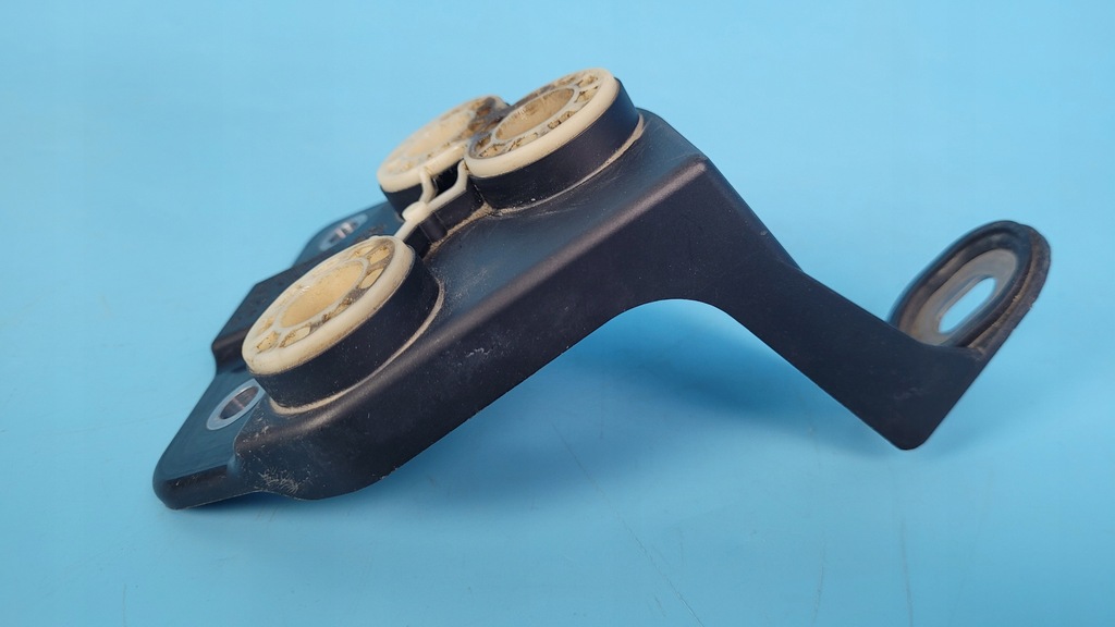 фото №6, Mercedes eqe 350+ 23r кронштейн кронштейн насоса abs a2954300000