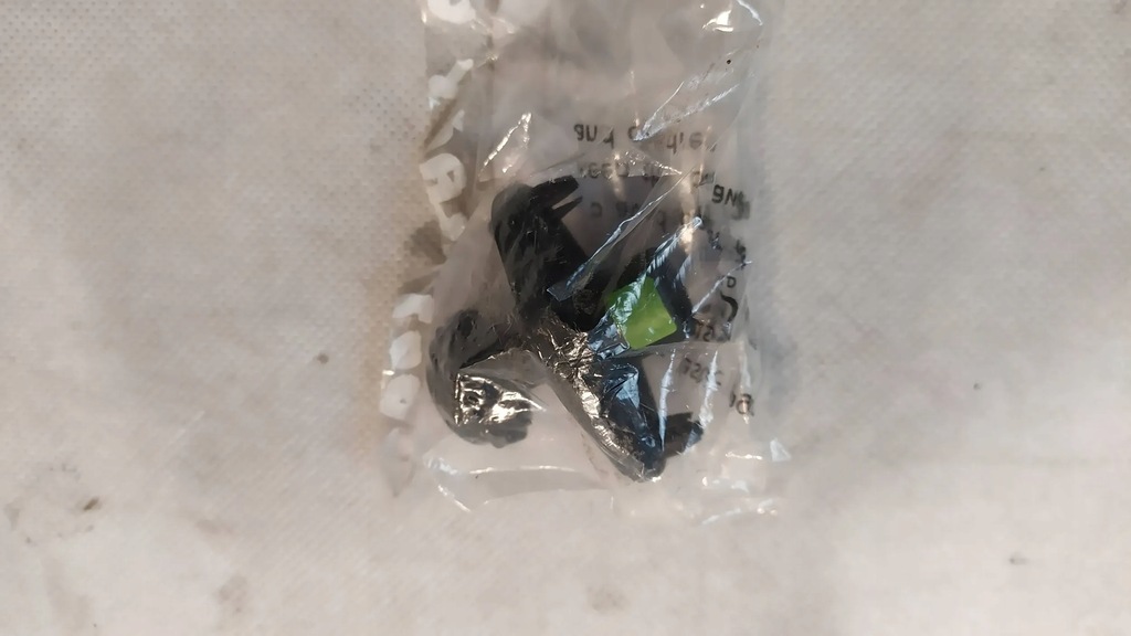 фото №8, Патрон отбойник крышки багажника bmw mini