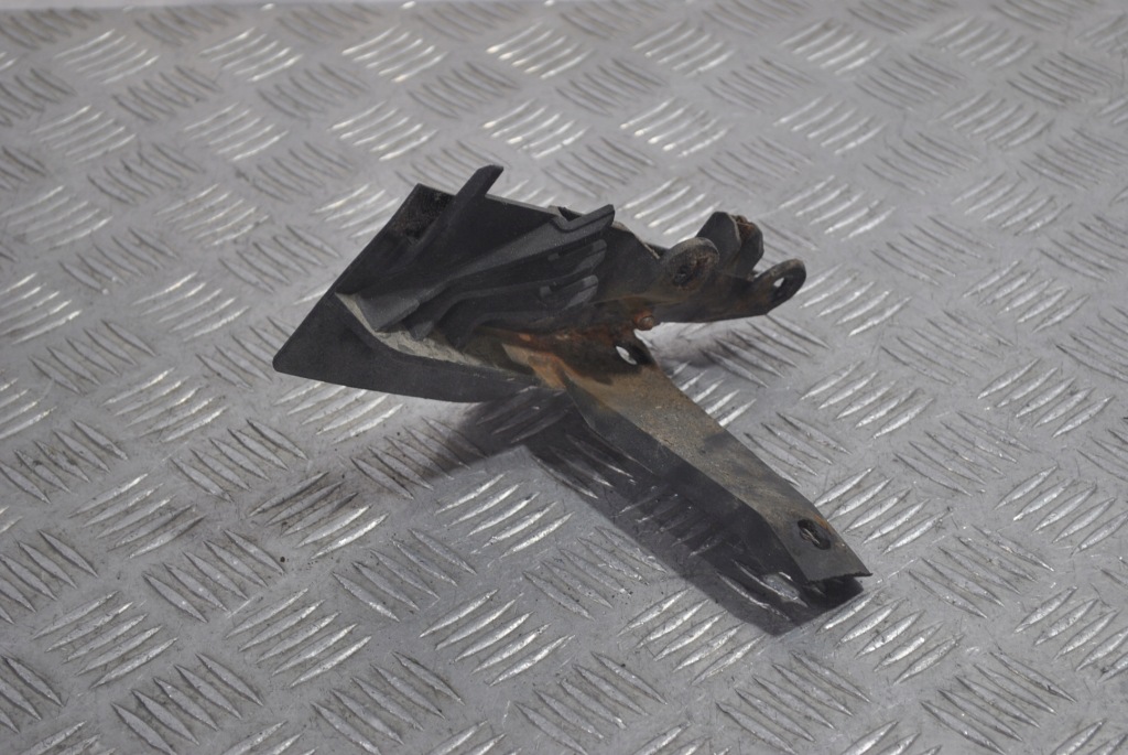 фото №2, Бризковик захист поріг лівий задня vw golf v