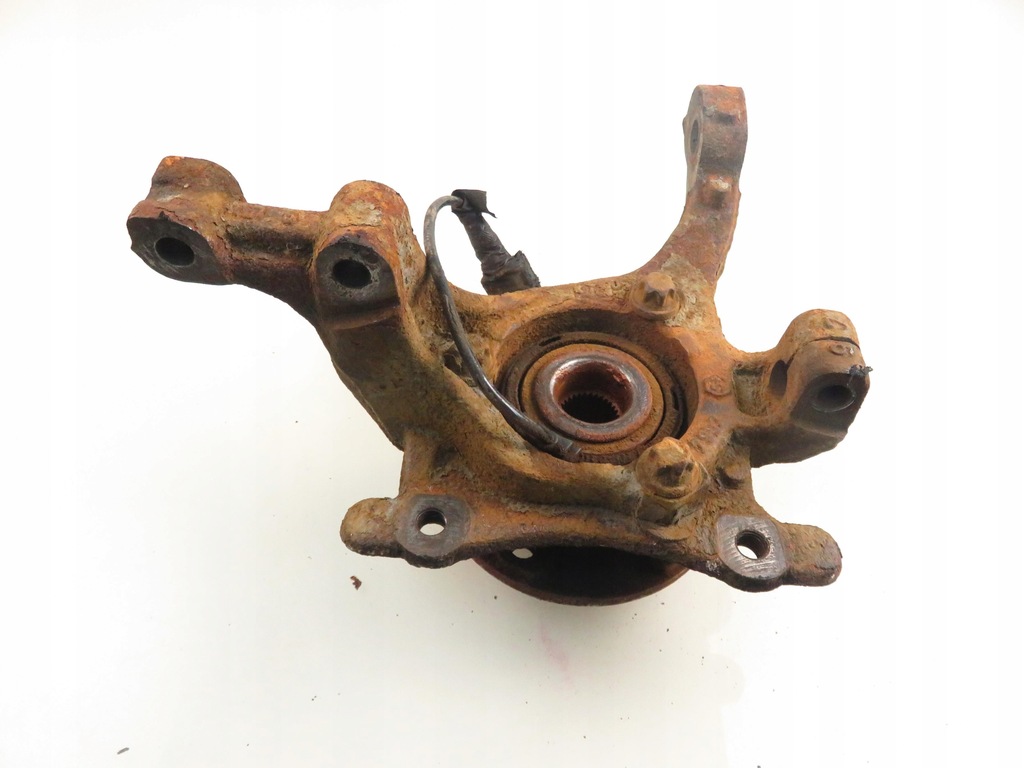 фото №11, Поворотный кулак передняя правая opel zafira b 2.2