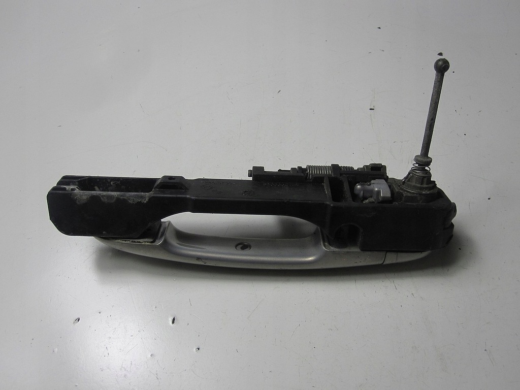 фото №6, Ручка внешний перед p renault espace iv 5d 04