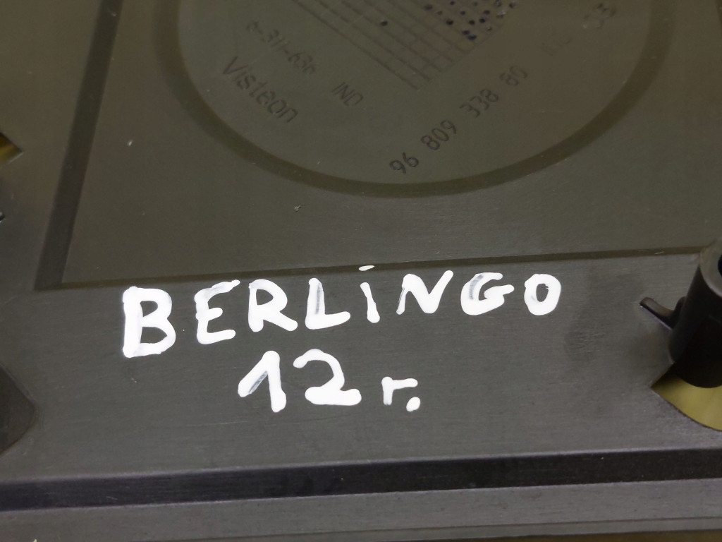 фото №13, Citroen berlingo защита pod панель консоль правая 9680933880