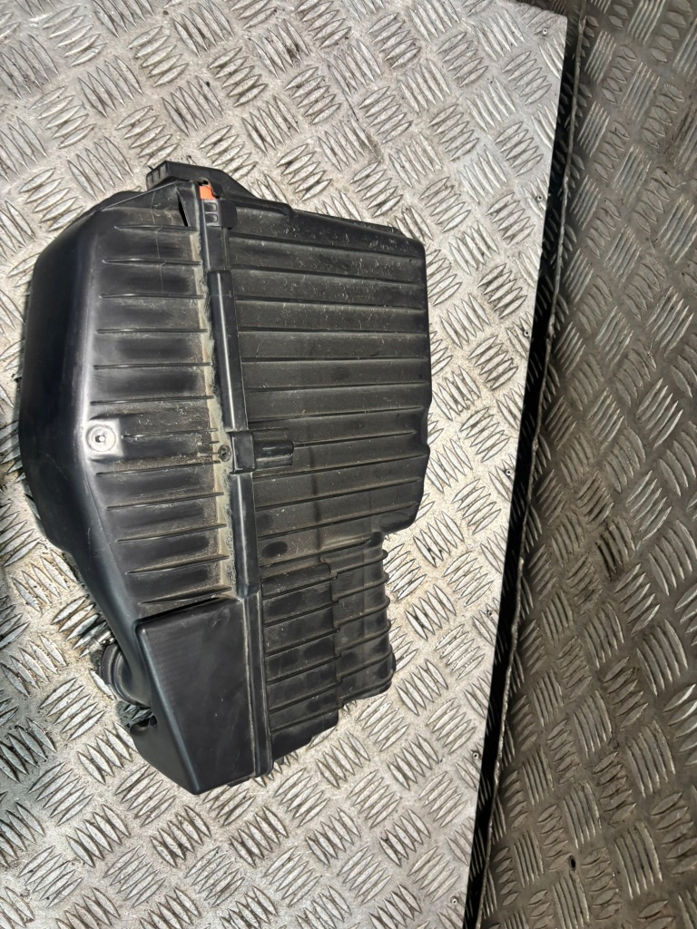 фото №1, Корпус фильтра воздуха peugeot 208 ii 9813534180