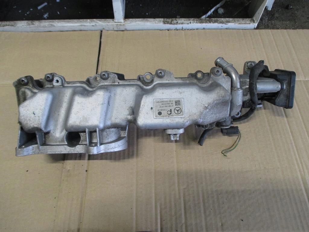 фото №1, Mercedes-benz оригінальний номер a6400901337 колектор всмоктуючий