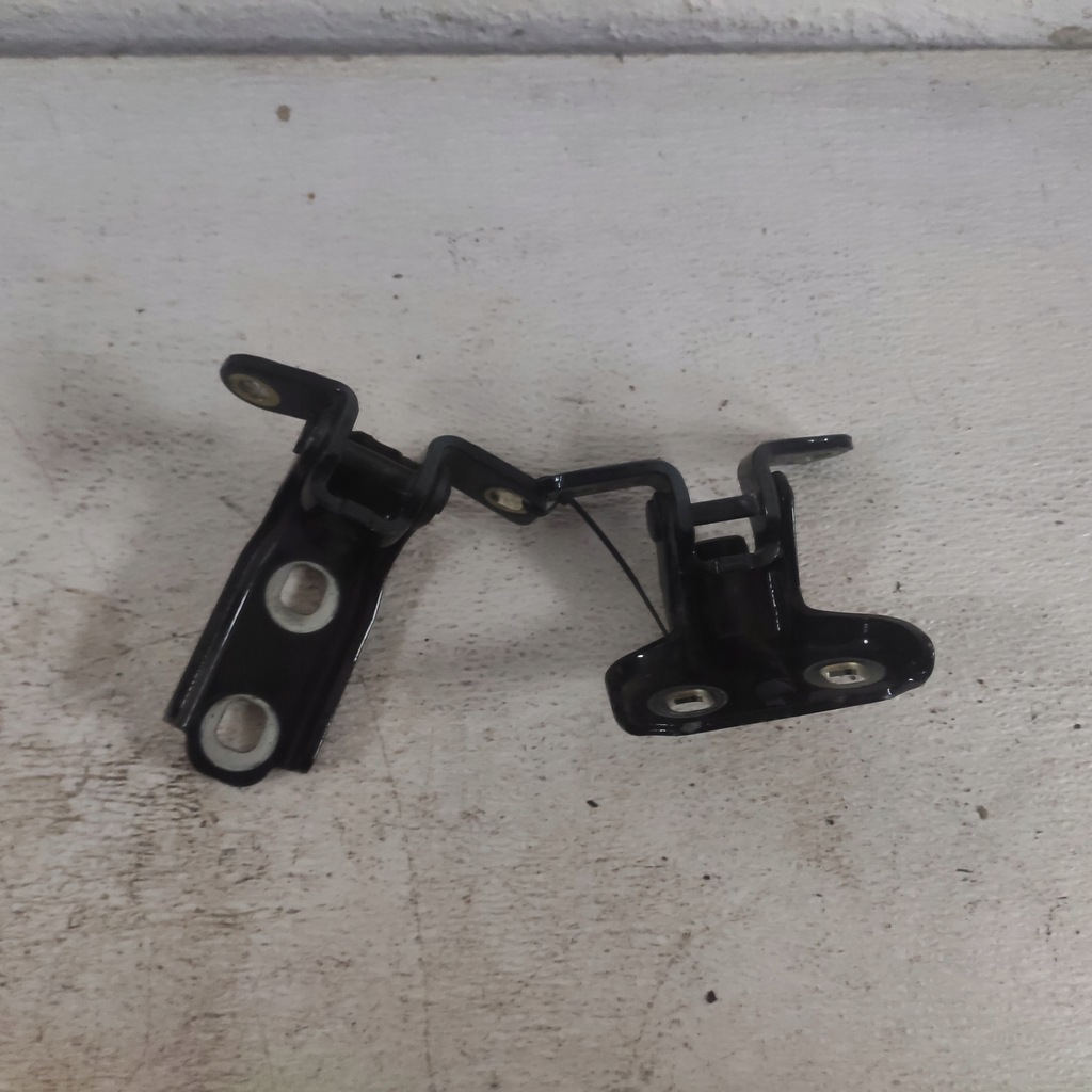 фото №1, Chevrolet trax mokka 2013 петли дверь правый задняя