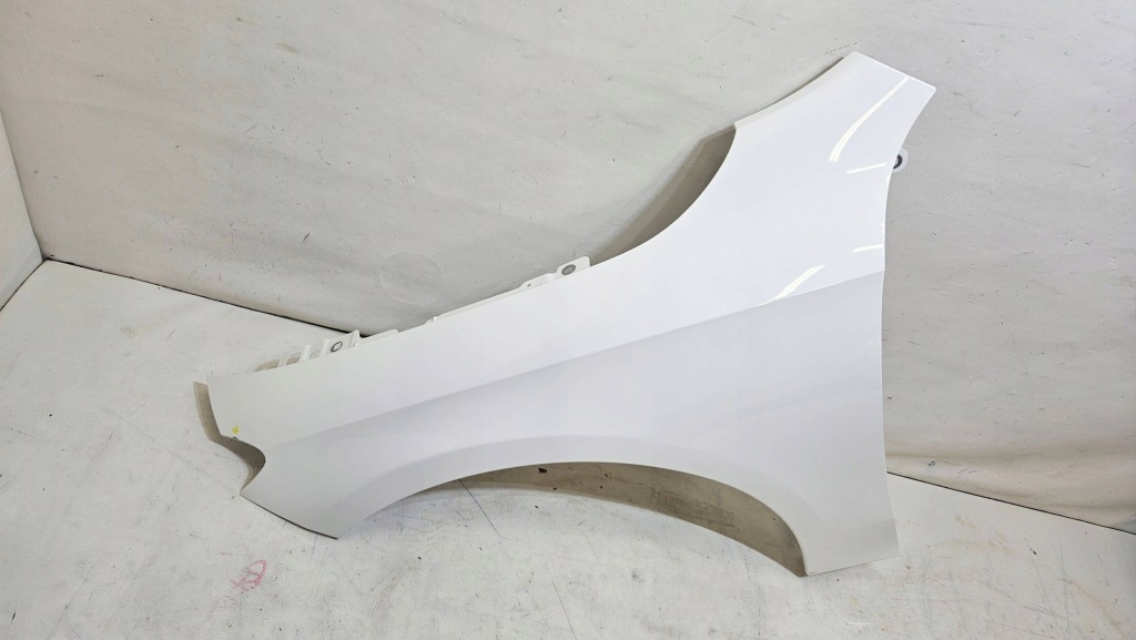 Купити Крило перед передній ліве mercedes cla c174 a174 w174 25r a1748810100